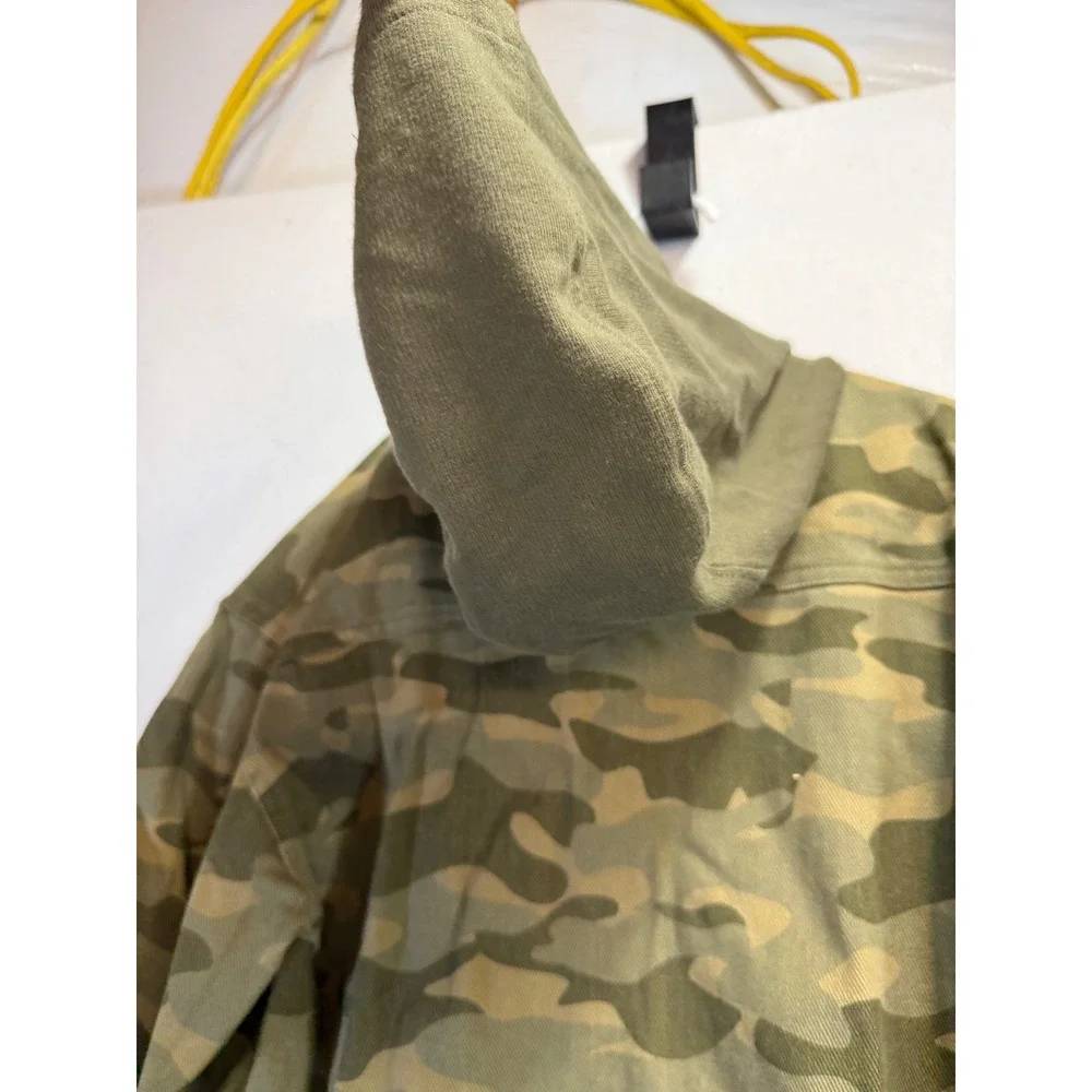OshKosh Bgosh Kids Green Camo Hooded Shirt Jacket Twill Shacket Size 8 8A